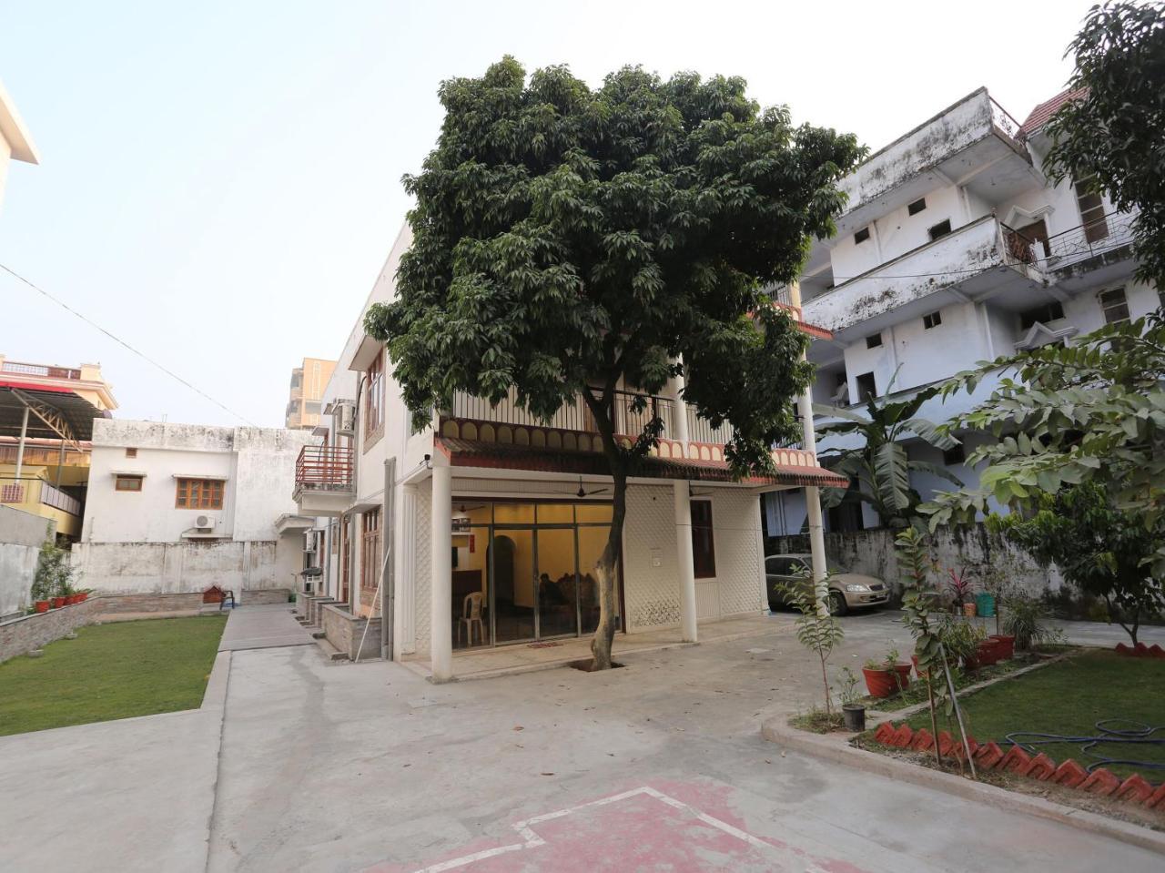 Oyo 10448 Green View Home Stay Dehradun Exterior foto